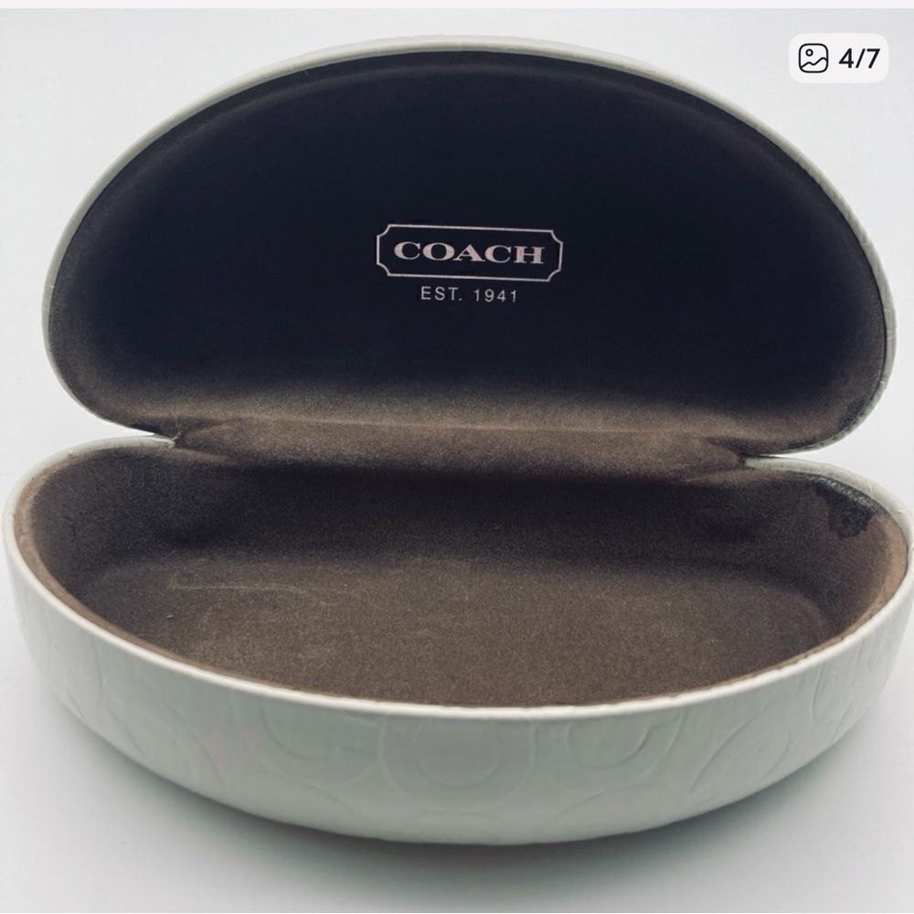 Coach Clamshell Logo Sunglasses White Case - Picture 4 of 7